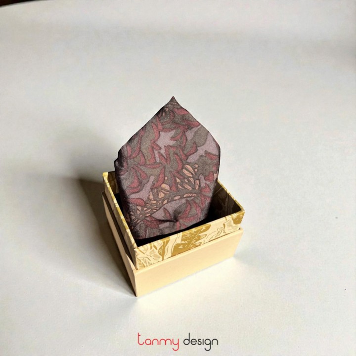 Silk pocket square- BLACK CAI 30*30cm